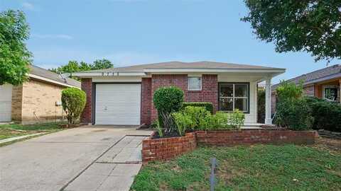 9735 Stonewood Drive, Dallas, TX 75227