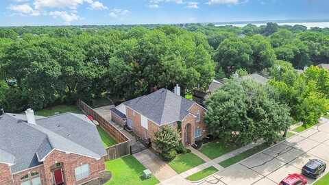 8713 Lakeside Drive, Rowlett, TX 75088