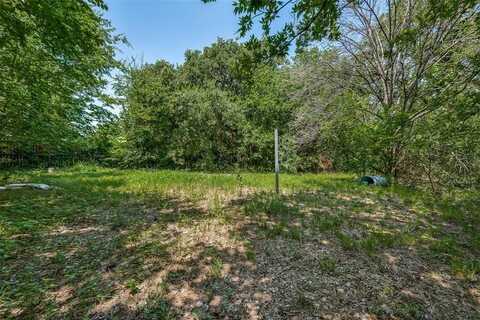 238 Oakwood Circle, Shady Shores, TX 76208
