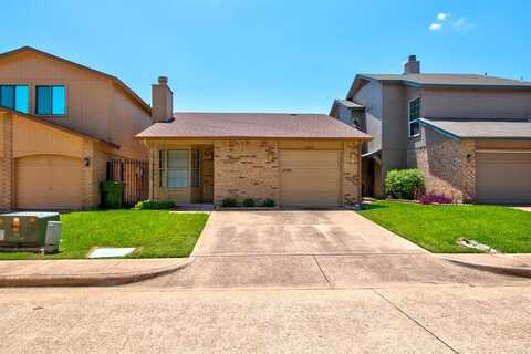 2918 Nova Drive, Garland, TX 75044