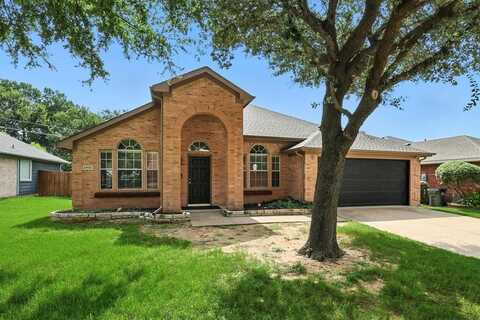 2502 Blue Holly Drive, Corinth, TX 76210