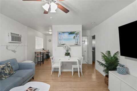 717 SW 13th Ave, Fort Lauderdale, FL 33312