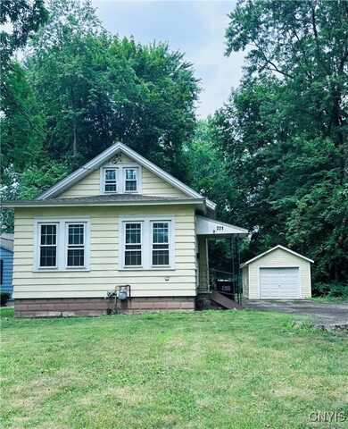 221 Campbell Road, Sloan, NY 13211