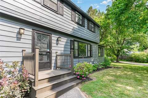 390 Belmeade Rd, Irondequoit, NY 14617
