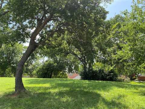 702 S Alamo Road, Rockwall, TX 75087