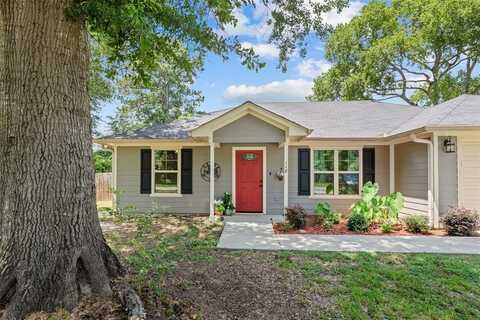 118 W Cayuga Drive, Athens, TX 75751