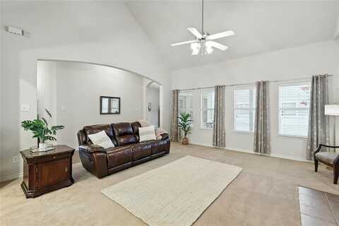1218 Gwinnett Court, Savannah, TX 76227