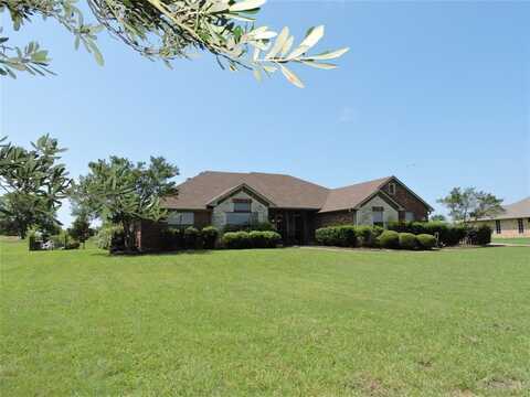 1025 Savannah Lane, Oak Ridge, TX 75142