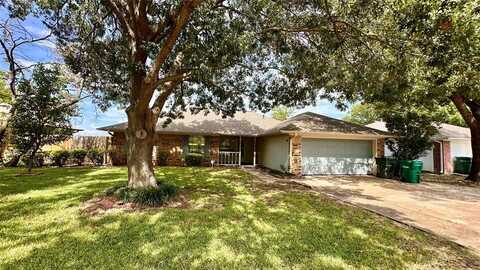 3404 S Carolina Drive, Sherman, TX 75090
