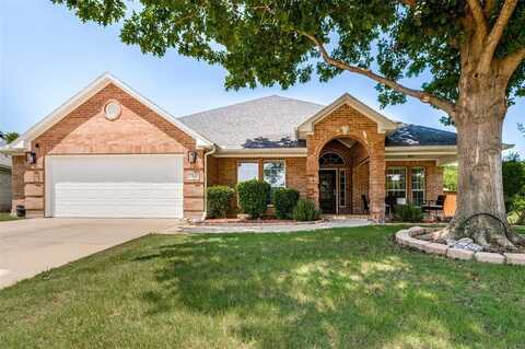 950 Badbury Lane, Grand Prairie, TX 75052