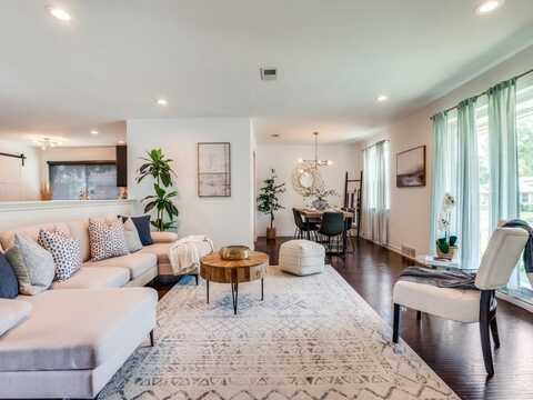 2648 Sharpview Lane, Dallas, TX 75228