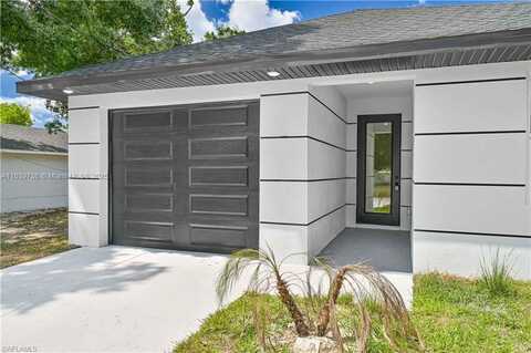 2045 Carver Ave, Fort Myers, FL 33916