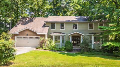6515 Lake Shadows Circle, Hixson, TN 37343