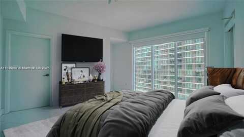 60 SW 13th St, Miami, FL 33130