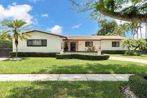 9031 SW 66th Ter, Miami, FL 33173