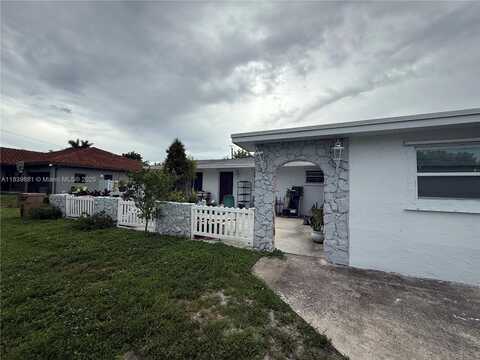 6550 SW 56th St, Davie, FL 33314