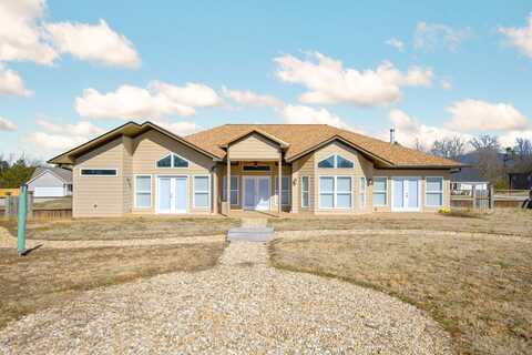 130 Hunters Way, Benton, TN 37307