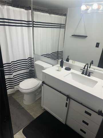 1701 NE 191st St, Miami, FL 33179