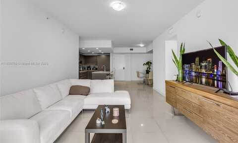 7825 NW 107th Ave, Doral, FL 33178
