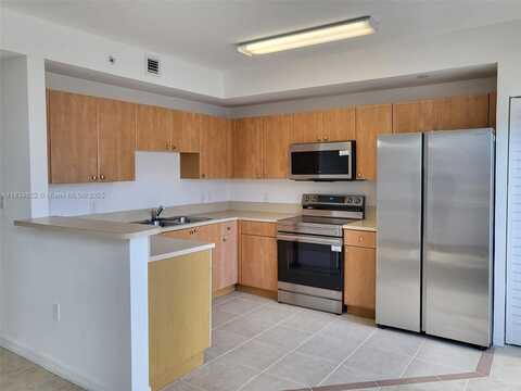 119 SW 6th Ave, Miami, FL 33130