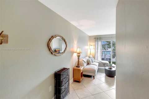 2920 SW 28th Ter, Coconut Grove, FL 33133