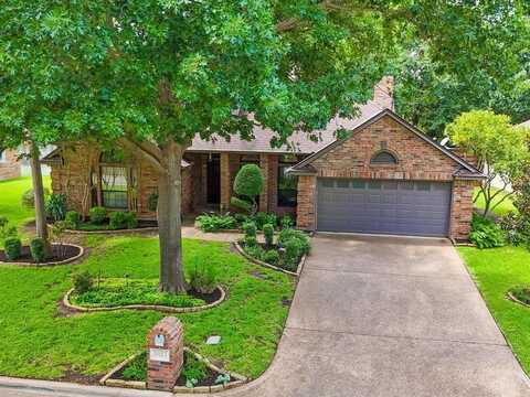 1023 Masters Drive, Mansfield, TX 76063