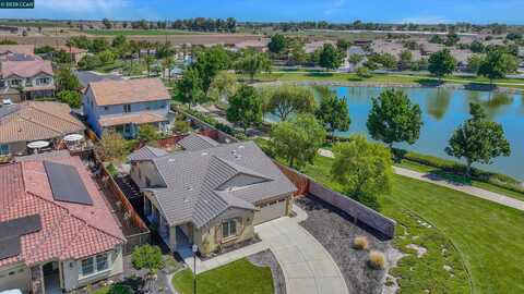 8275 Brookhaven Cir, Discovery Bay, CA 94505