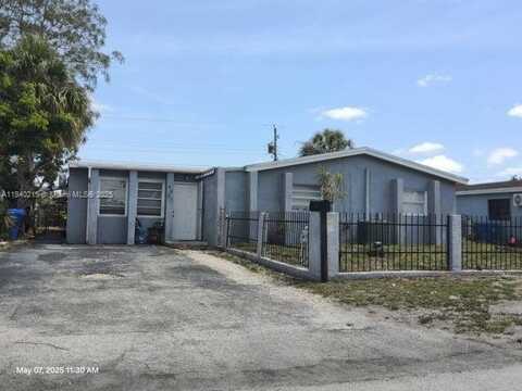 undefined, Hollywood, FL 33024