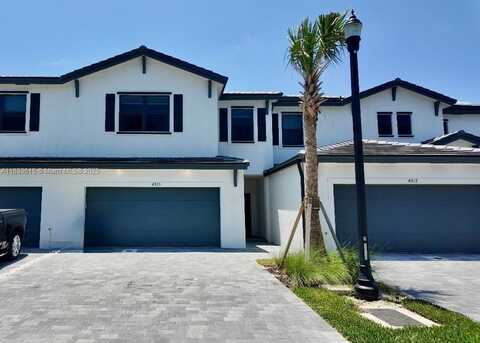 4925 Peacock Way, Dania Beach, FL 33312