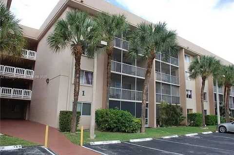17000 NW 67th Ave, Hialeah, FL 33015