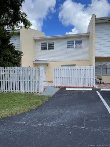 22319 SW 103 AVE, Cutler Bay, FL 33190
