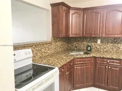 1540 NE 191st St, Miami, FL 33179