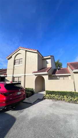 6169 NW 170th Ter, Hialeah, FL 33015