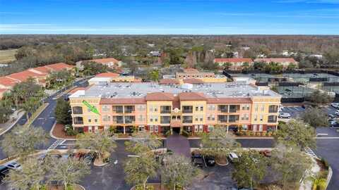 13941 Clubhouse Dr, Tampa, FL 33611