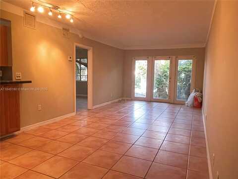 8300 Byron Ave, Miami Beach, FL 33141