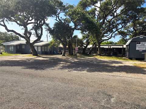 302 Broadway Street unit: 1,4 & 5, Fulton, TX 78358