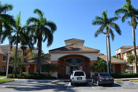 6900 SW 39th St, Davie, FL 33314