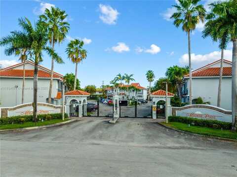 11647 NE 18th Dr, North Miami, FL 33181