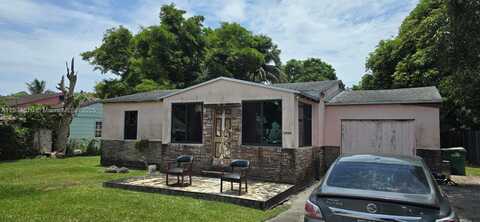 1468 NW 101st St, Miami, FL 33147