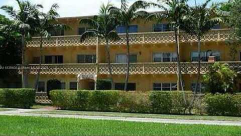 2005 Sans Souci Blvd, North Miami, FL 33181