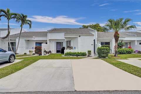236 Par Dr, Royal Palm Beach, FL 33411