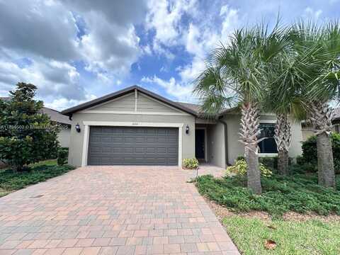 5253 Jasper Sq, Vero Beach, FL 32967