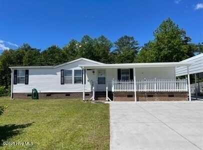 304 Macdonald Boulevard, Havelock, NC 28532