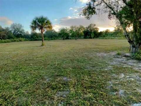 17212 NW 288 st, Okeechobee, FL 34972