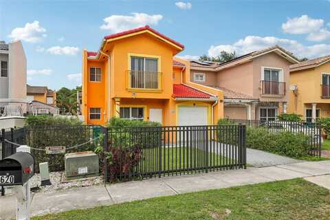 620 SW 7th Ter, Florida City, FL 33034