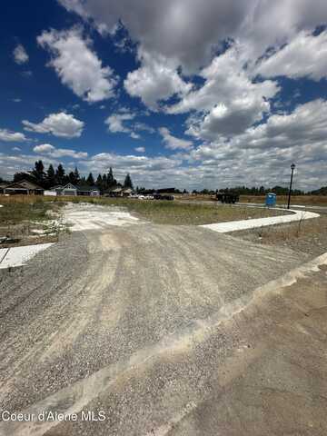 4519 E Savea Lane, Post Falls, ID 83854
