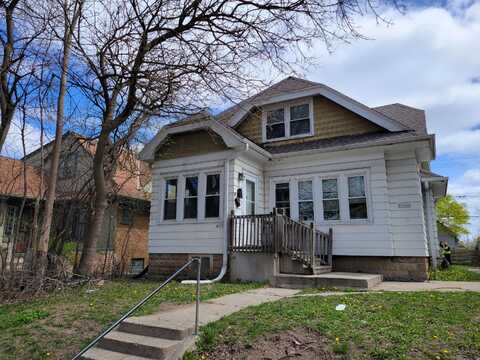 4568 N 38th St, Milwaukee, WI 53209