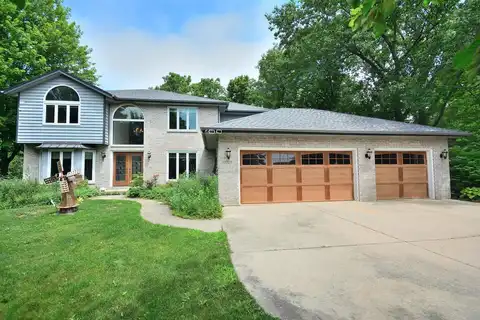 9330 Luanne Dr, Mount Pleasant, WI 53406