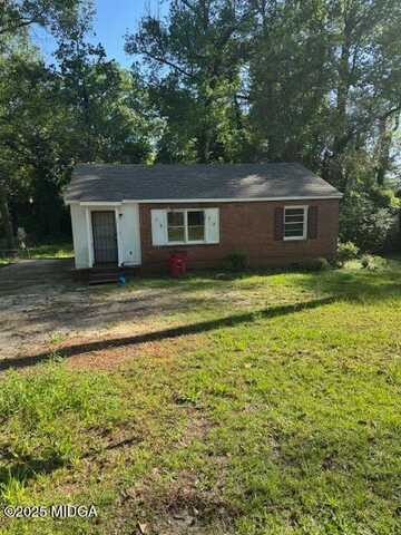 1935 Pine Hill Drive, Macon, GA 31217