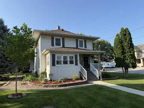 322 ROCKSYLVANIA Avenue, Iowa Falls, IA 50126